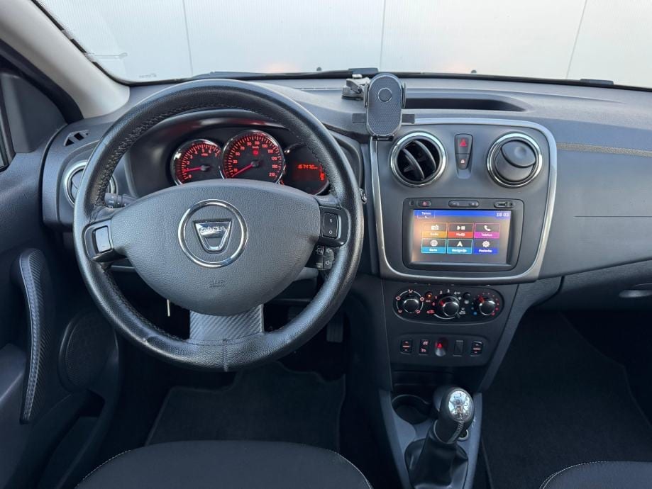 DACIA SANDERO 1,5 dCi ☆DIZEL☆KLIMA☆NAVIGACIJA☆EURO6☆ALU.FELGE☆, 2016 god. - 11