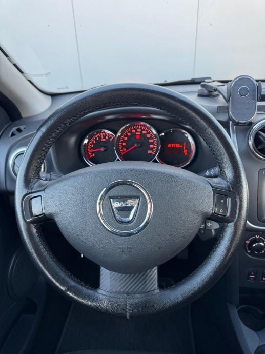 DACIA SANDERO 1,5 dCi ☆DIZEL☆KLIMA☆NAVIGACIJA☆EURO6☆ALU.FELGE☆, 2016 god. - 16