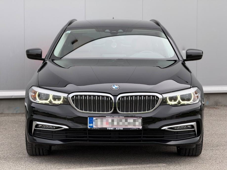 BMW 520 D xDRIVE☆AUTOMATIK☆LUXURY☆AMBIENT LIGHT☆H/K OZVUČENJE☆KAMERA☆, 2019 god. - 3