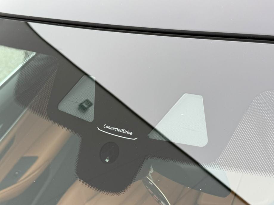 BMW 520 D xDRIVE☆AUTOMATIK☆LUXURY☆AMBIENT LIGHT☆H/K OZVUČENJE☆KAMERA☆, 2019 god. - 10
