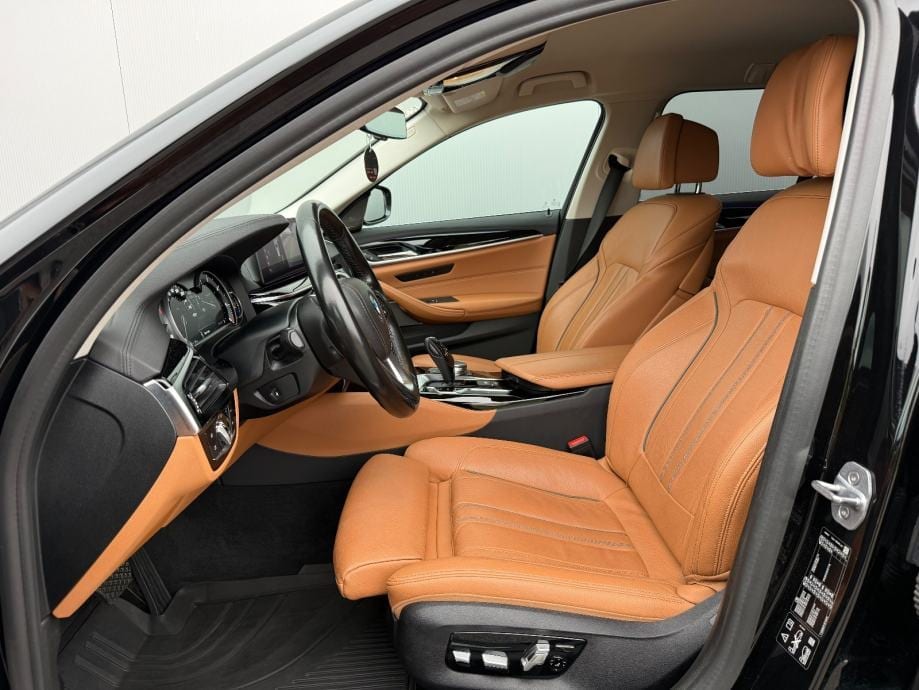 BMW 520 D xDRIVE☆AUTOMATIK☆LUXURY☆AMBIENT LIGHT☆H/K OZVUČENJE☆KAMERA☆, 2019 god. - 16