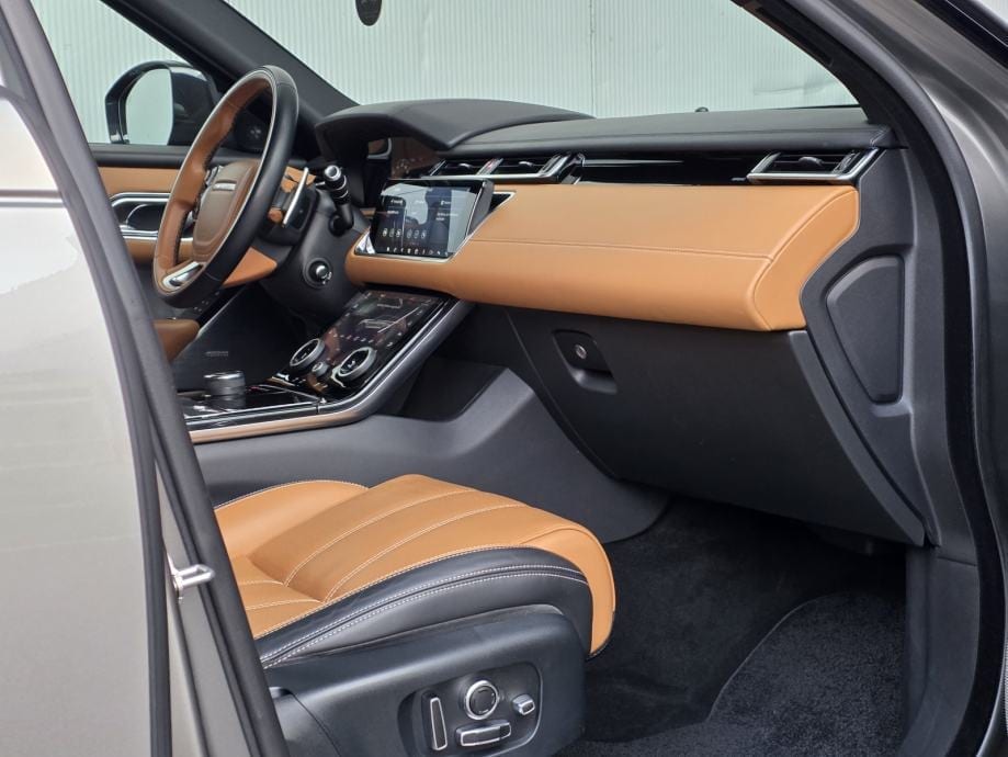 Land Rover Range Rover Velar P-300 HSE R-DYNAMIC automatik, 2018 god. - 18