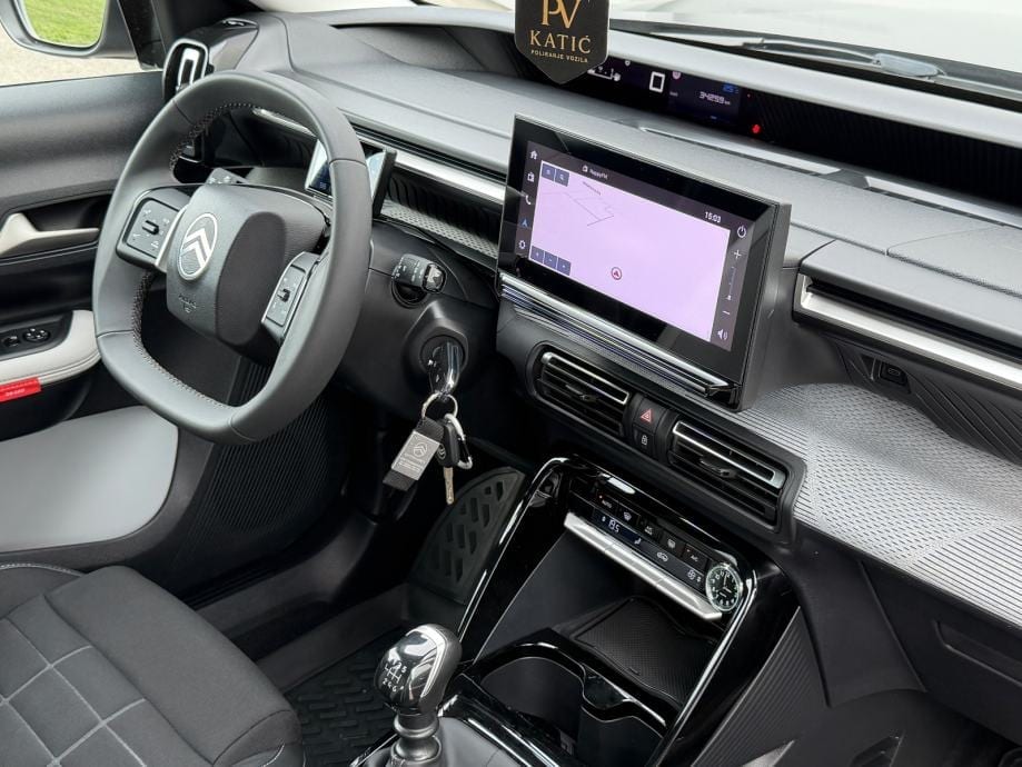 CITROEN C3 MAX TURBO☆NOVI MODEL☆KAMERA☆ALU 17☆TEMPOMAT☆PDC☆HR.AUTO☆, 2025 god. - 15