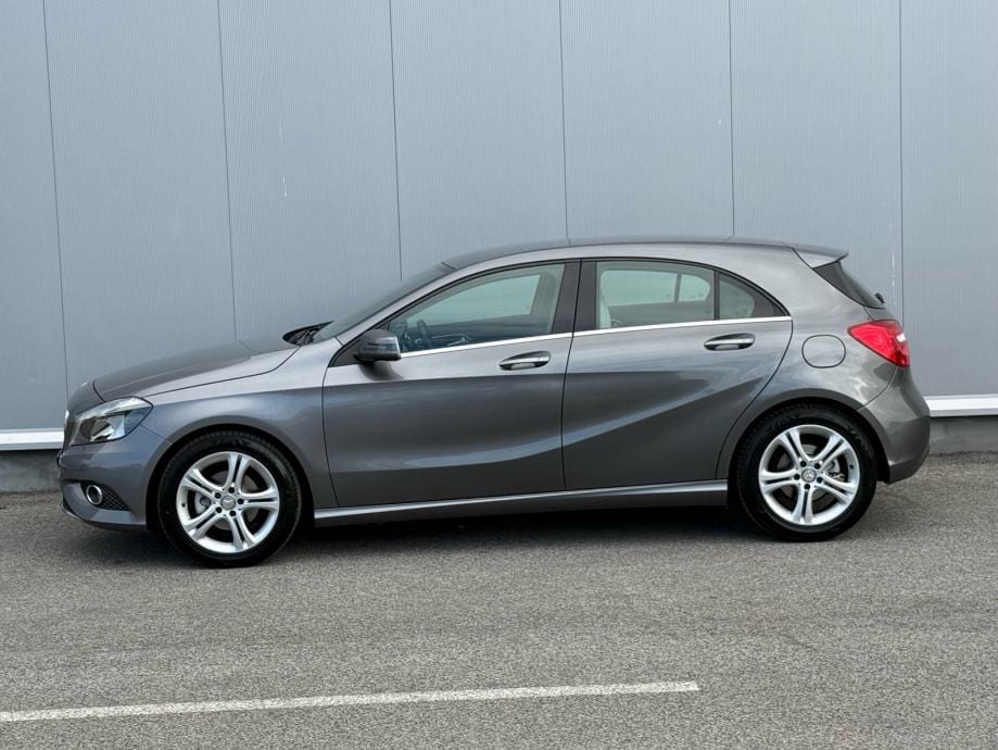 MERCEDES-BENZ A180CDI-REGA 06/27-SPORT SJEDALA-CRNO NEBO, 2014 god. - 7
