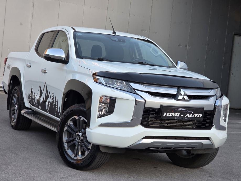Mitsubishi L200 2,2 DI-D 4X4,ALU,NAVI,KAMERA, 2021 god.