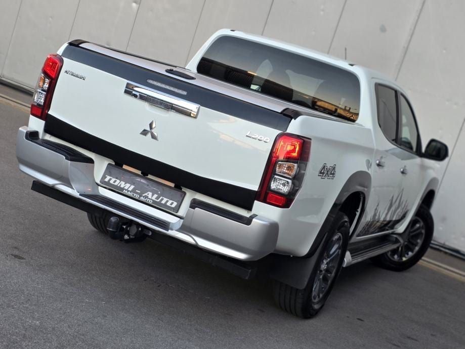 Mitsubishi L200 2,2 DI-D 4X4,ALU,NAVI,KAMERA, 2021 god.