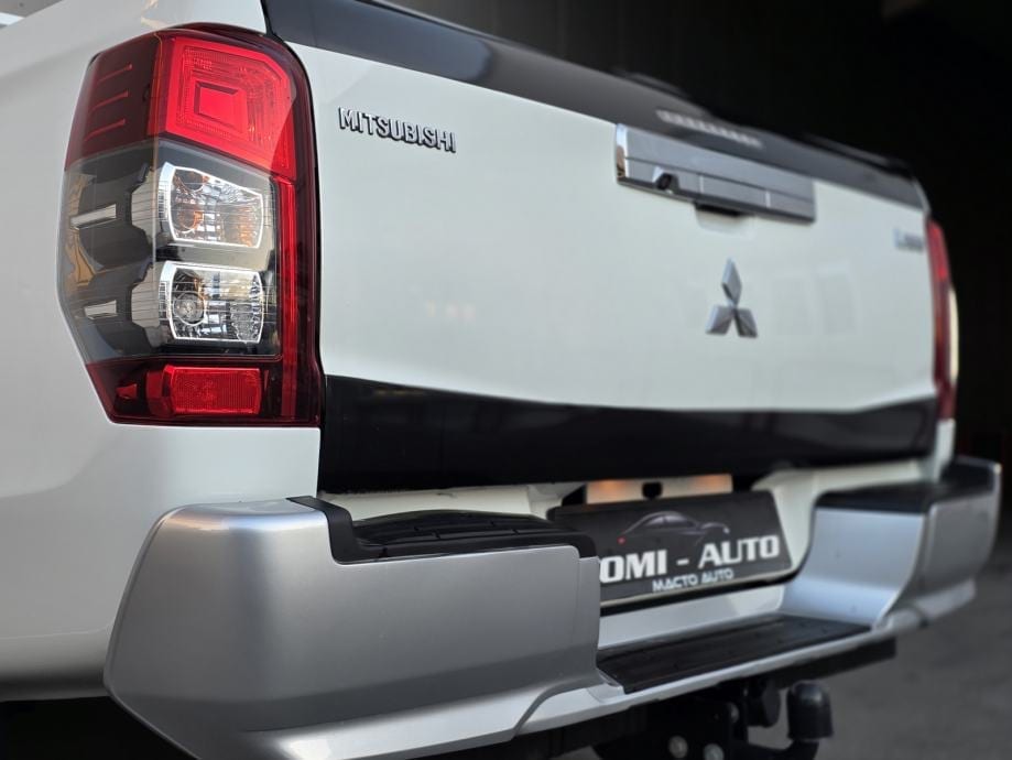Mitsubishi L200 2,2 DI-D 4X4,ALU,NAVI,KAMERA, 2021 god. - 13