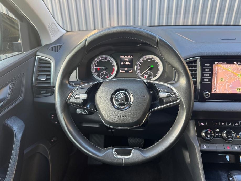 ŠKODA KAROQ 2,0 TDI☆AUTOMATIK☆KAMERA☆REGISTRIRAN☆ALU 18☆, 2021 god. - 14
