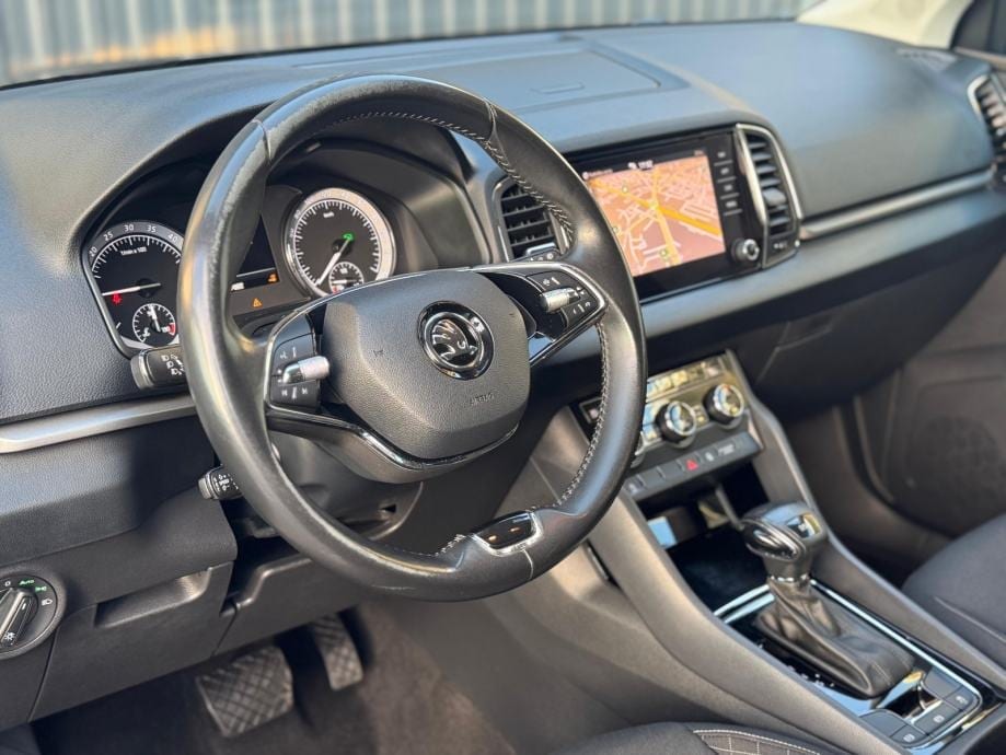 ŠKODA KAROQ 2,0 TDI☆AUTOMATIK☆KAMERA☆REGISTRIRAN☆ALU 18☆, 2021 god. - 20