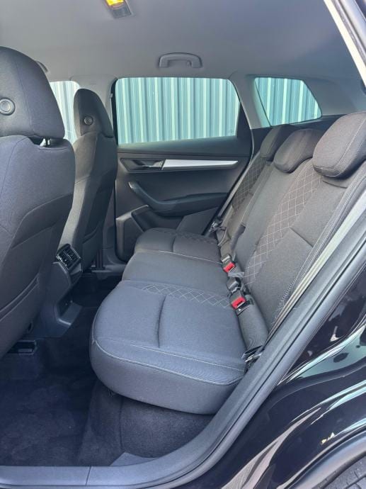ŠKODA KAROQ 2,0 TDI☆AUTOMATIK☆KAMERA☆REGISTRIRAN☆ALU 18☆, 2021 god. - 27