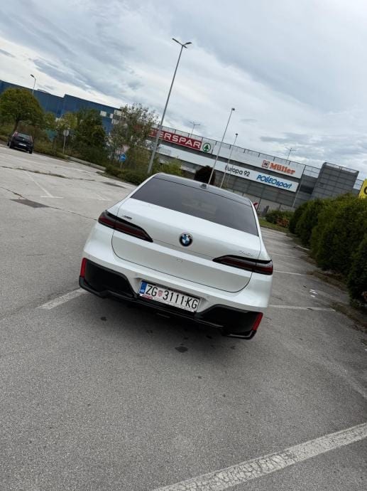 BMW serija 7 740d X DRIVE automatik, 2024 god.