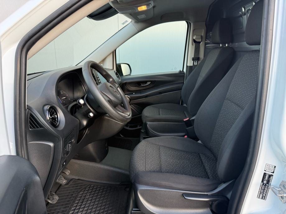 MERCEDES-BENZ VITO 110CDI-REGA10/27-DOSTUPNO ODMAH-KAMERA-L2H1-N1, 2020 god. - 9