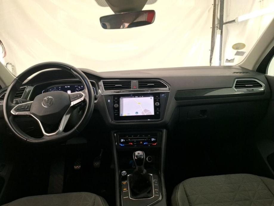 VW Tiguan 2,0 TDI 150 KS ** REDIZAIN ** U DOLASKU !!, 2021 god. - 4