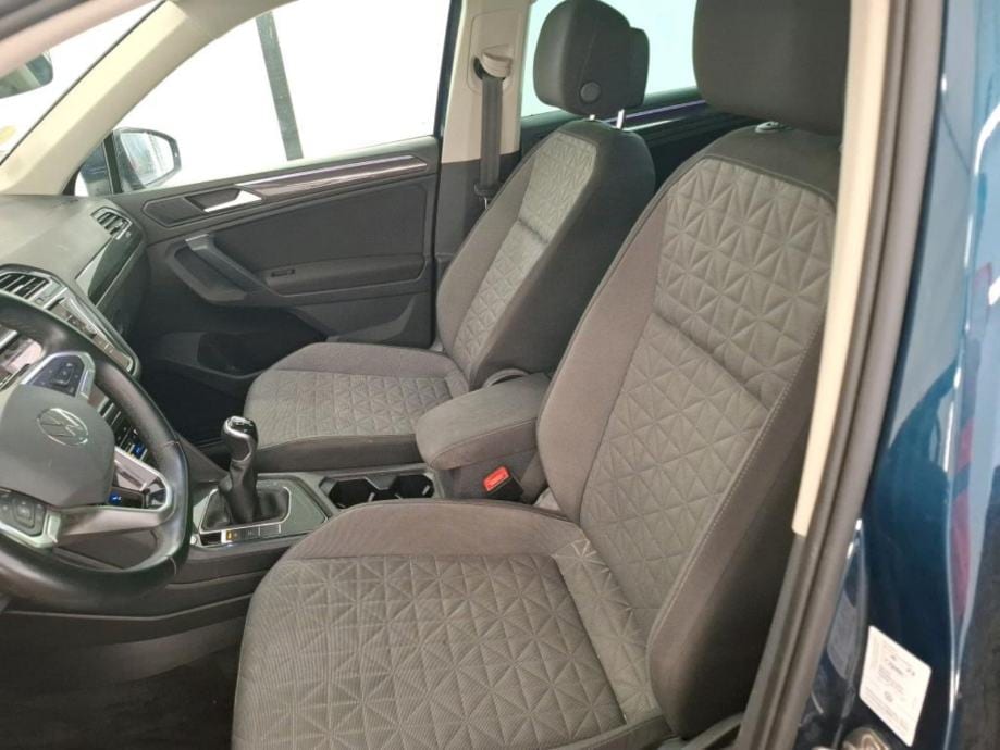 VW Tiguan 2,0 TDI 150 KS ** REDIZAIN ** U DOLASKU !!, 2021 god. - 6