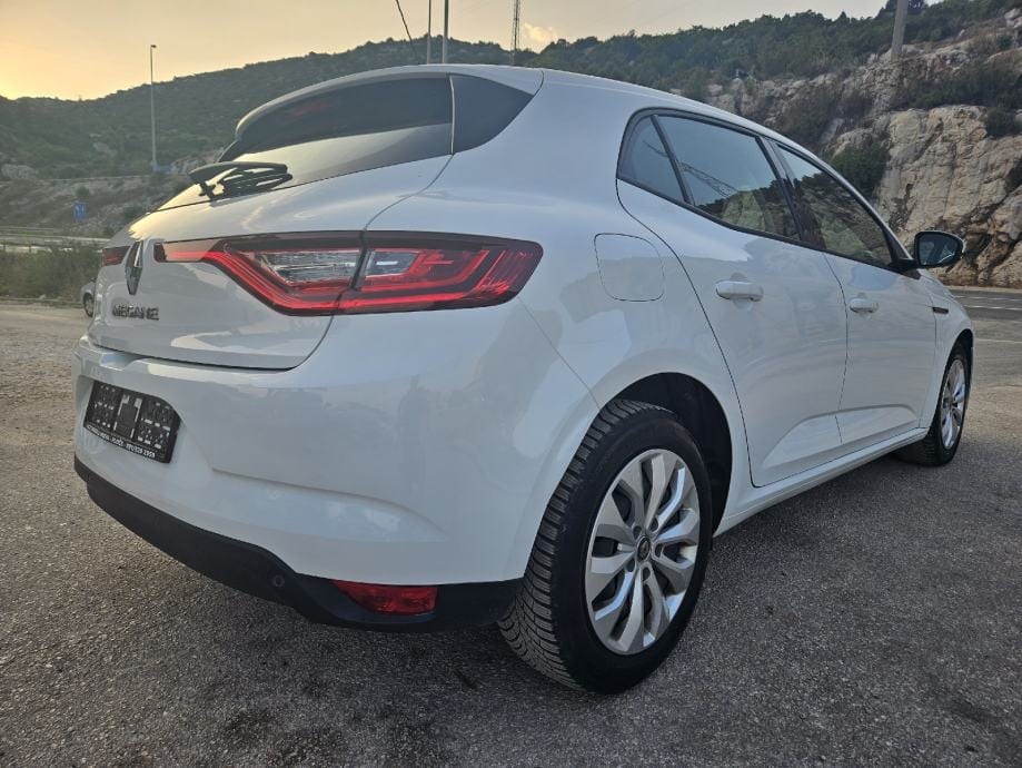 Renault Megane 1.5 dCi 2020 NAVIGACIJA ** U DOLASKU !! - 6
