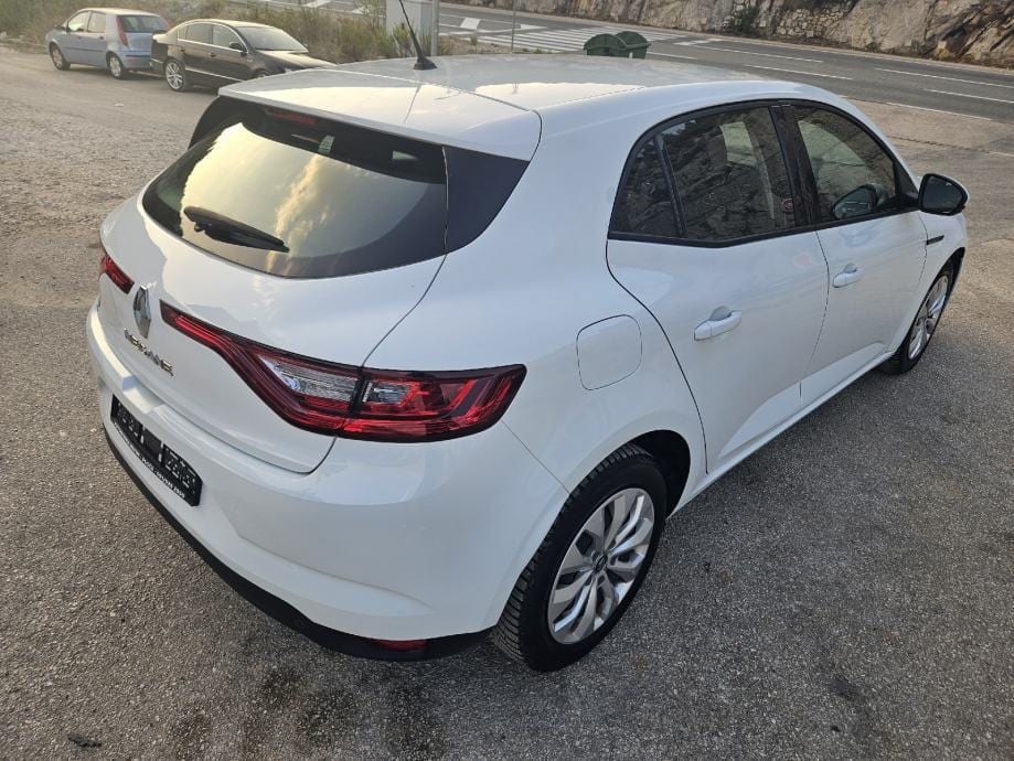 Renault Megane 1.5 dCi 2020 NAVIGACIJA ** U DOLASKU !! - 5