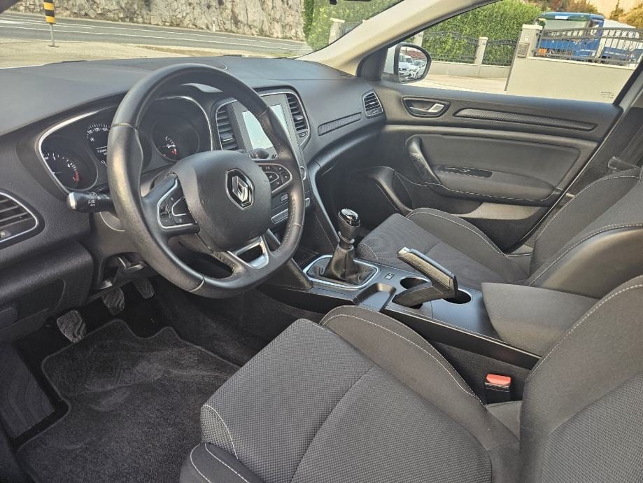 Renault Megane 1.5 dCi 2020 NAVIGACIJA ** U DOLASKU !! - 12