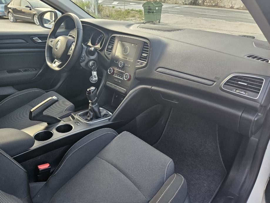Renault Megane 1.5 dCi 2020 NAVIGACIJA ** U DOLASKU !! - 13