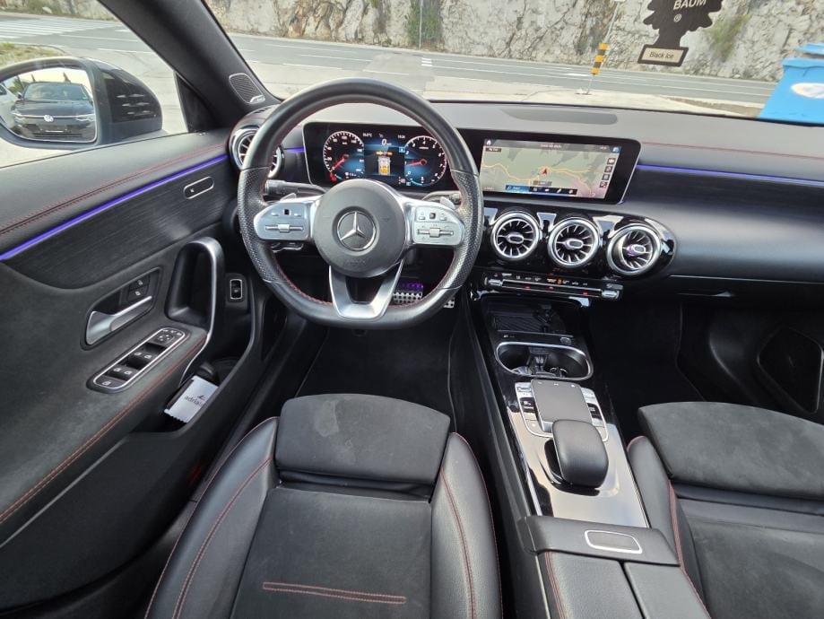 Mercedes-Benz CLA klasa 220 ** AMG FULL PAKET ** JAMSTVO !! - 15