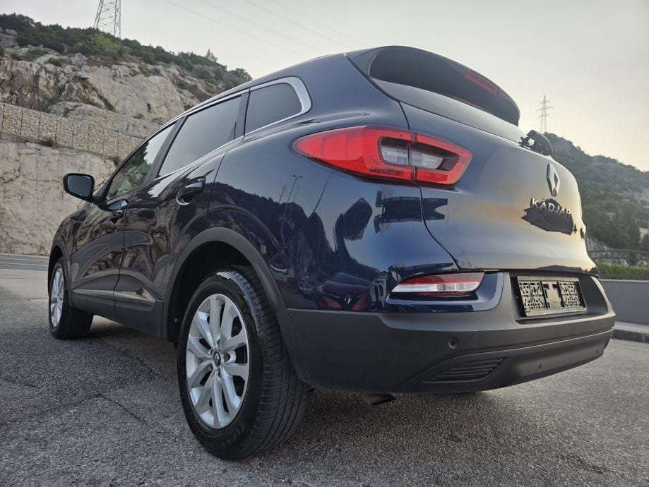 Renault Kadjar dCi 115 ** 2019 ** LIMITED OPREMA ** JAMSTVO !!, 2019 god. - 8