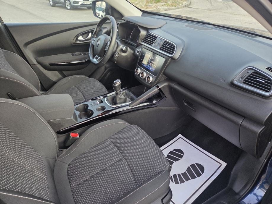 Renault Kadjar dCi 115 ** 2019 ** LIMITED OPREMA ** JAMSTVO !!, 2019 god. - 13