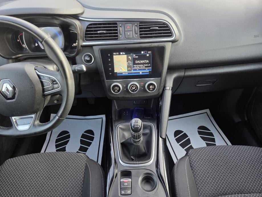 Renault Kadjar dCi 115 ** 2019 ** LIMITED OPREMA ** JAMSTVO !!, 2019 god. - 16