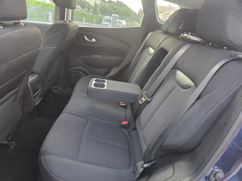 Renault Kadjar dCi 115 ** 2019 ** LIMITED OPREMA ** JAMSTVO !!, 2019 god. - 19