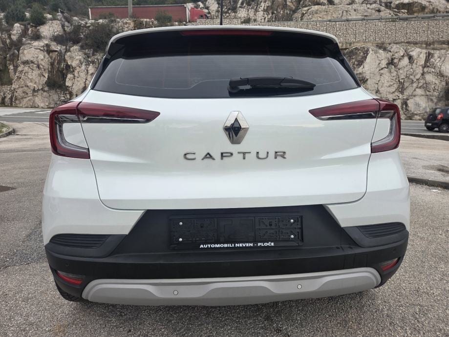 Renault Captur TCe ** 2022 ** JAMSTVO !!, 2022 god. - 7