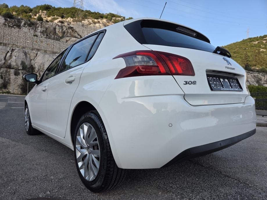 Peugeot 308 1,6 HDi ** 2018 ** ACTIVE OPREMA ** JAMSTVO !!, 2018 god. - 8