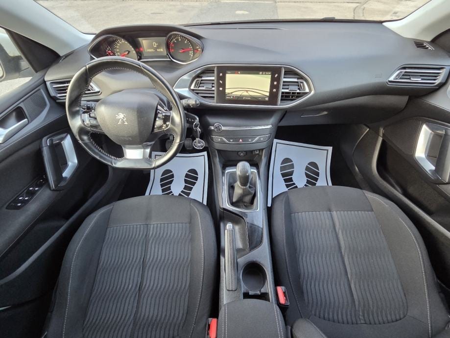 Peugeot 308 1,6 HDi ** 2018 ** ACTIVE OPREMA ** JAMSTVO !!, 2018 god. - 15