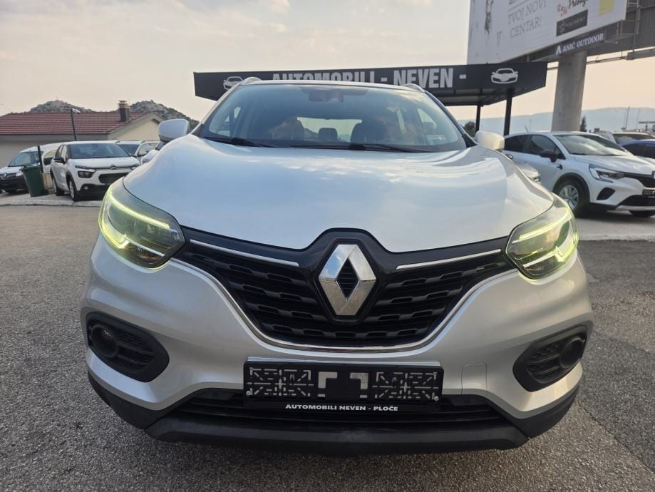 Renault Kadjar dCi 115 ** 2019 **LIMITED OPREMA** JAMSTVO !!, 2019 god. - 2