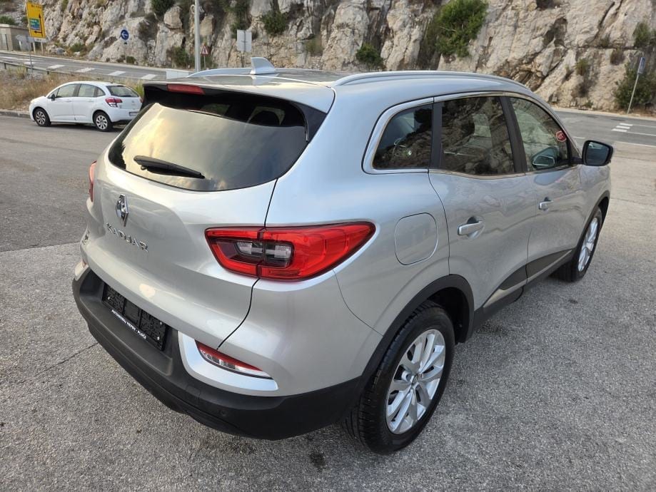 Renault Kadjar dCi 115 ** 2019 **LIMITED OPREMA** JAMSTVO !!, 2019 god. - 5
