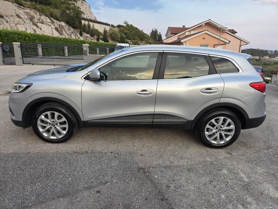 Renault Kadjar dCi 115 ** 2019 **LIMITED OPREMA** JAMSTVO !!, 2019 god. - 10