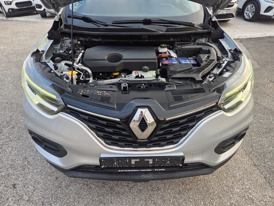 Renault Kadjar dCi 115 ** 2019 **LIMITED OPREMA** JAMSTVO !!, 2019 god. - 11