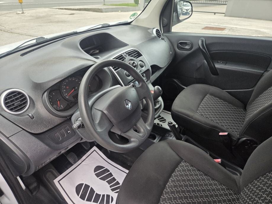 RENAULT KANGOO MAXI 1.5 DCI 5 SJEDALA ** N1 ** JAMSTVO !!, 2017 god. - 11