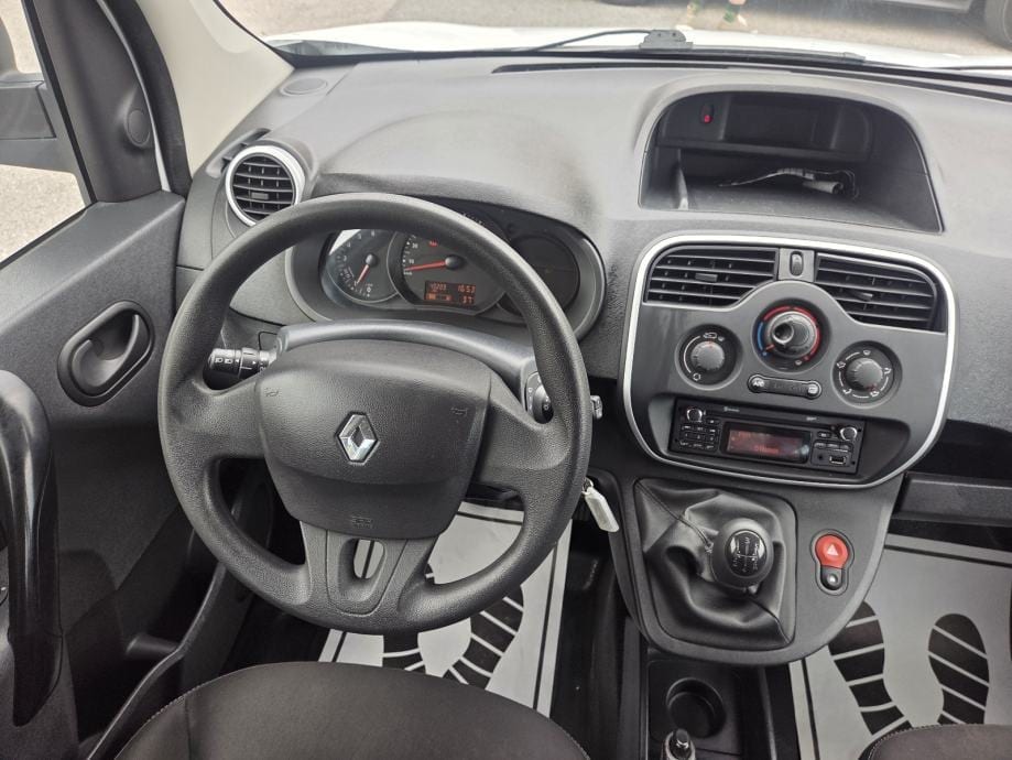 RENAULT KANGOO MAXI 1.5 DCI 5 SJEDALA ** N1 ** JAMSTVO !!, 2017 god. - 14
