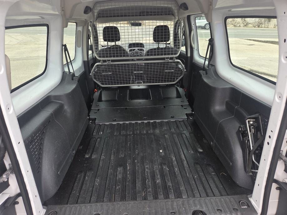 RENAULT KANGOO MAXI 1.5 DCI 5 SJEDALA ** N1 ** JAMSTVO !!, 2017 god. - 18