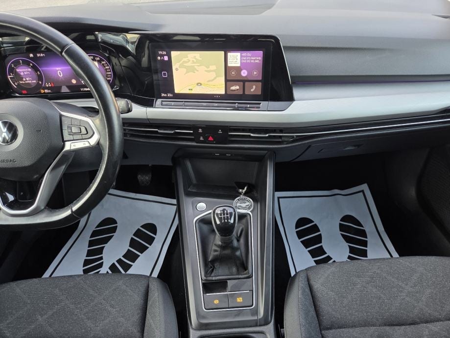 VW Golf 8 2,0 TDI ** 2022 **U DOLASKU !!, 2022 god. - 17