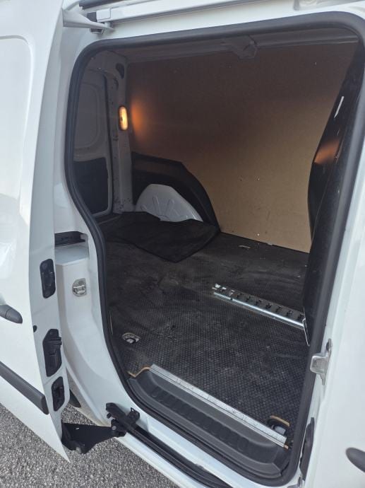 RENAULT KANGOO MAXI 1.5 DCI ** N1 ** JAMSTVO !!, 2019 god. - 19