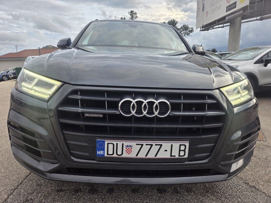 Audi Q5 2,0 TDI 140 KW S - LINE ** JAMSTVO !! OGLAS IZ USLUGE, 2018 god. - 2