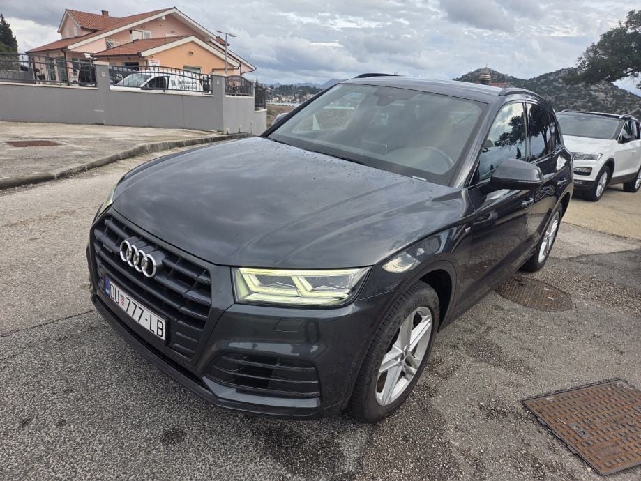 Audi Q5 2,0 TDI 140 KW S - LINE ** JAMSTVO !! OGLAS IZ USLUGE, 2018 god. - 11
