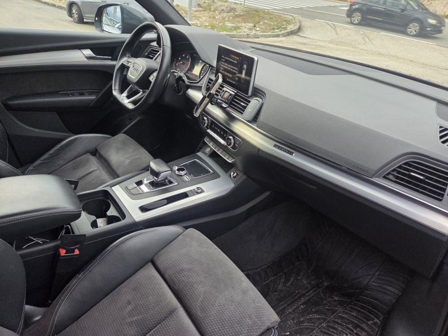 Audi Q5 2,0 TDI 140 KW S - LINE ** JAMSTVO !! OGLAS IZ USLUGE, 2018 god. - 13