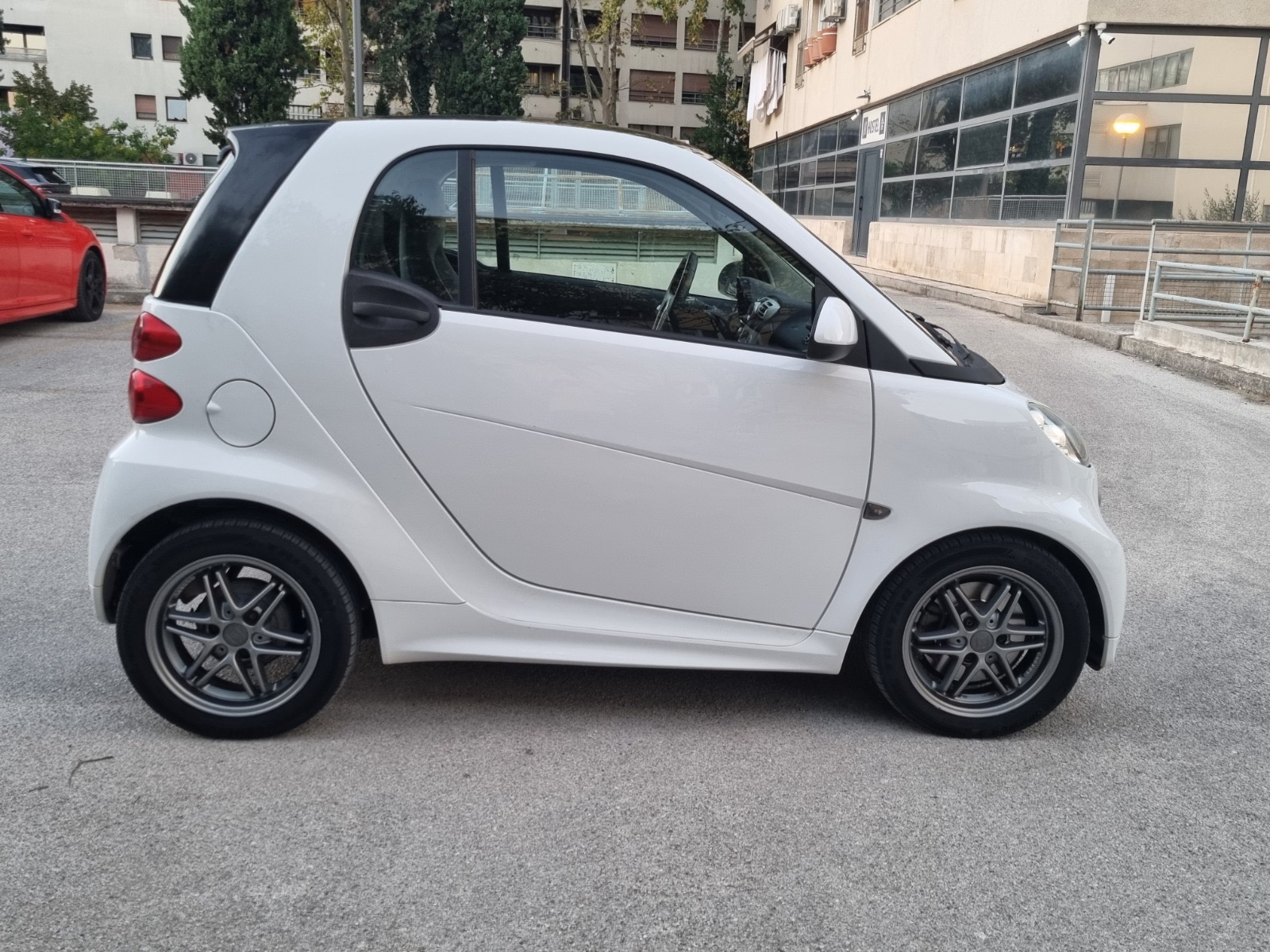 Smart ForTwo - 74322 km • TOP STANJE - 5