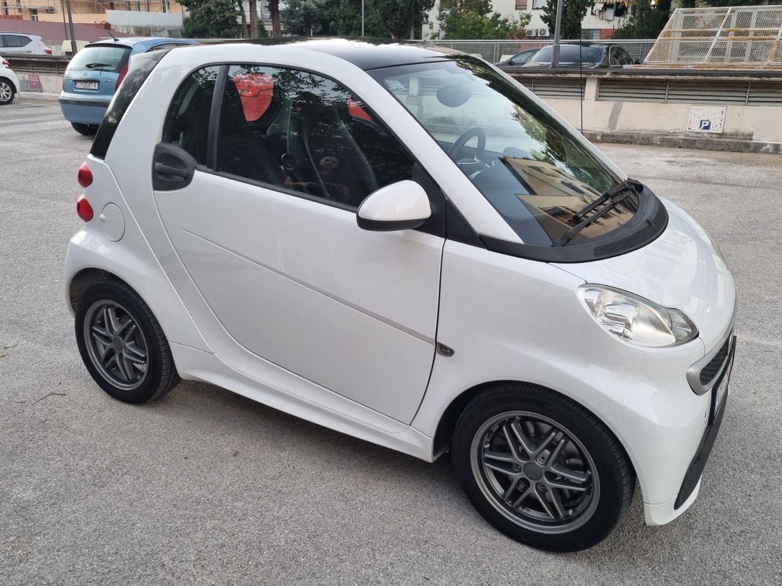 Smart ForTwo - 74322 km • TOP STANJE - 6