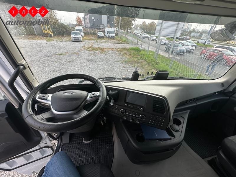 FORD F-MAX 1850 T - 6