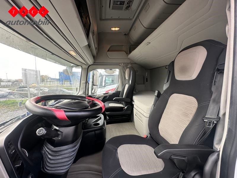 FORD F-MAX XHR AT 4X2 - 5