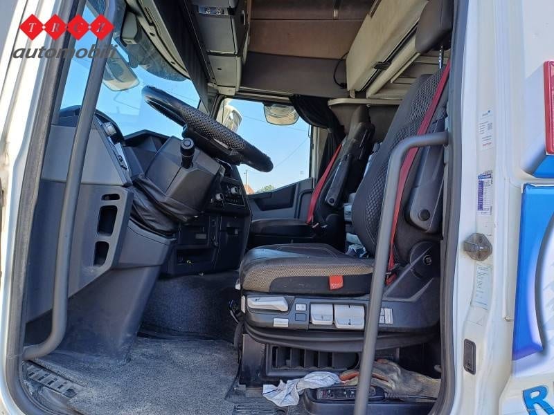 RENAULT T460 100362 - 5