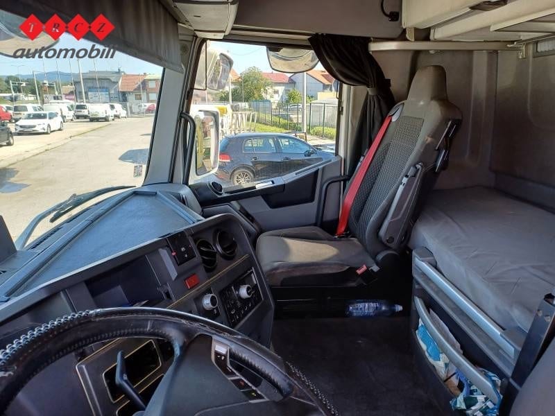 RENAULT T460 100362 - 7