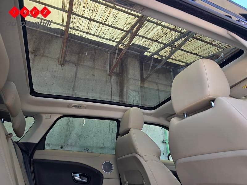 LAND ROVER EVOQUE 2.0 TD4 HSE DYNAMIC - 8