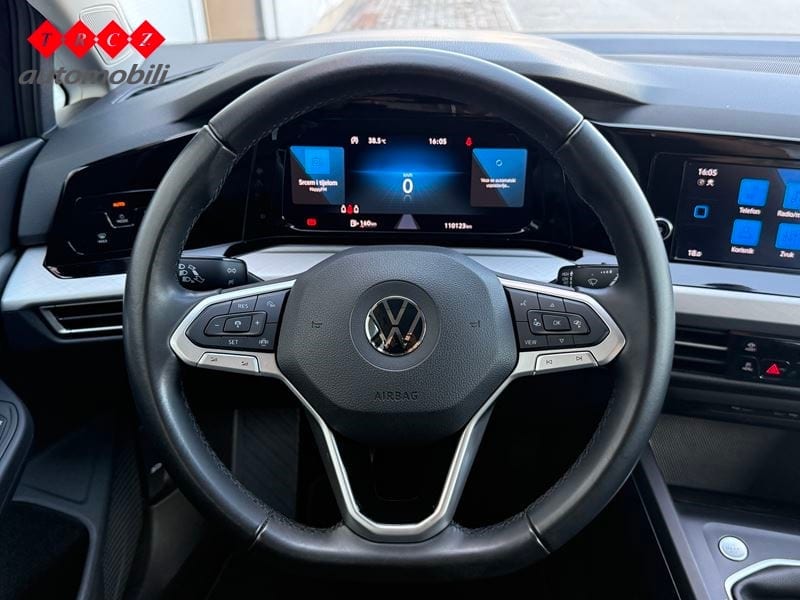 VW GOLF 8 2.0 TDI - 9